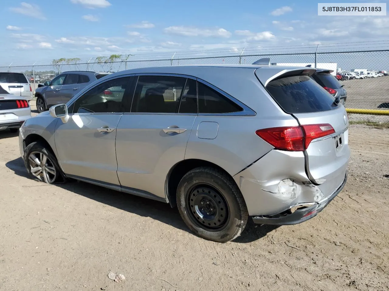 2015 Acura Rdx VIN: 5J8TB3H37FL011853 Lot: 70627014