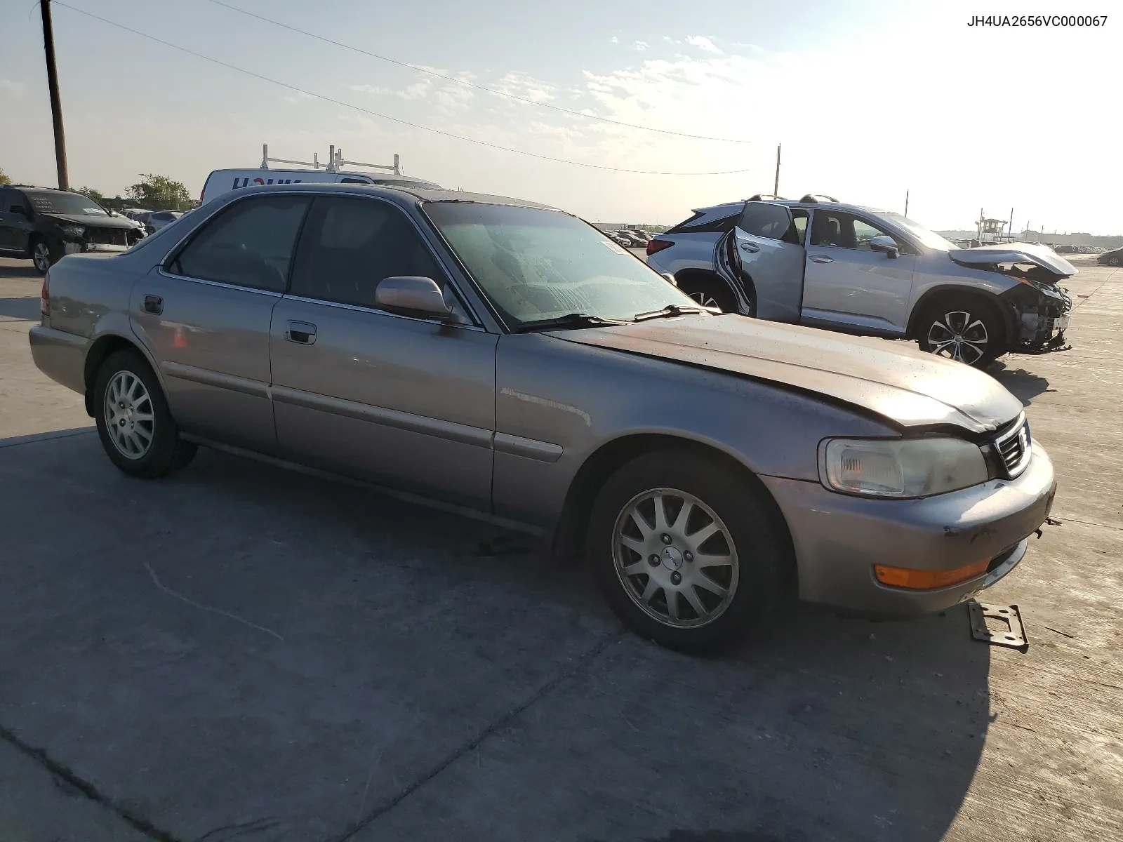 1997 Acura 2.5Tl VIN: JH4UA2656VC000067 Lot: 68145874