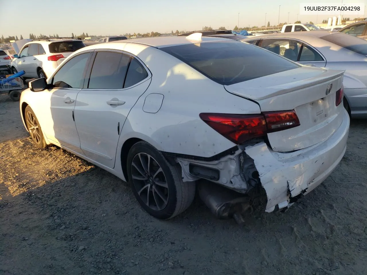 19UUB2F37FA004298 2015 Acura Tlx