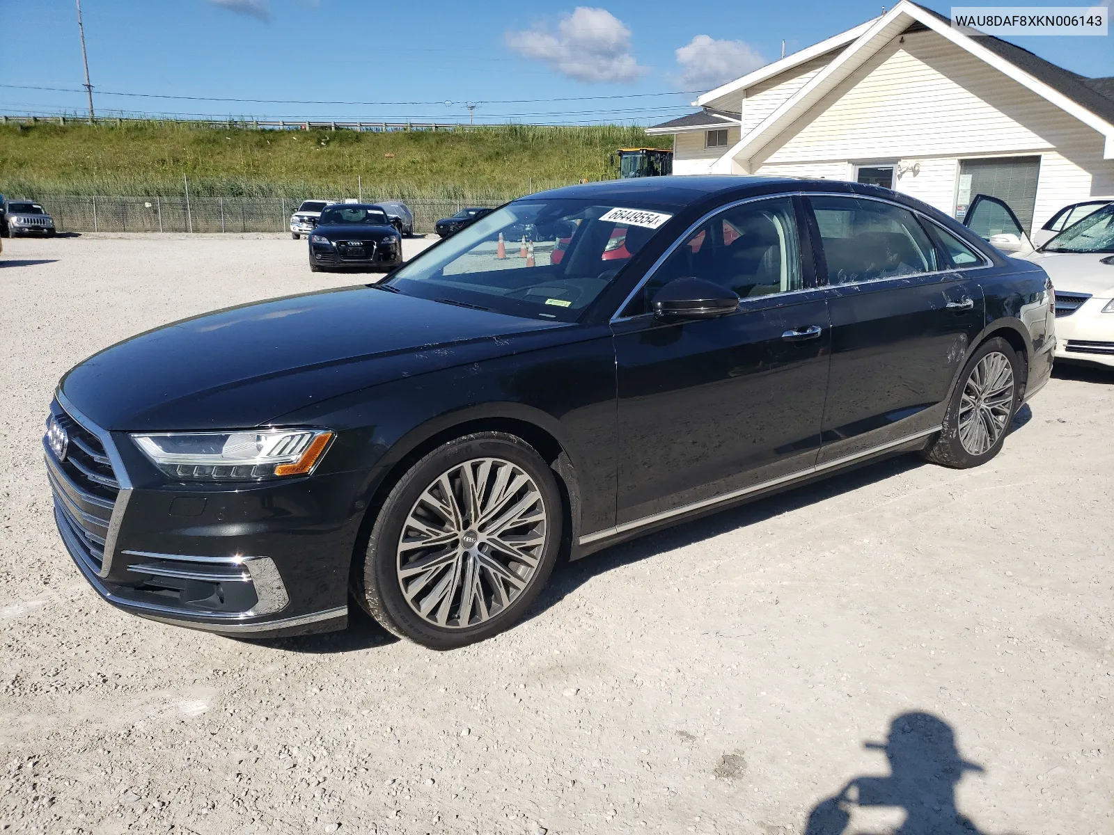 2019 Audi A8 L VIN: WAU8DAF8XKN006143 Lot: 66449554