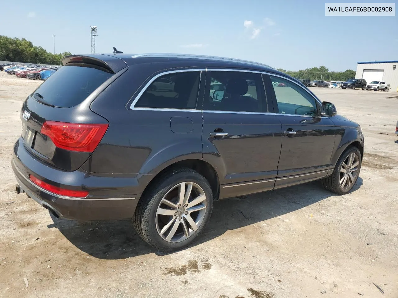 WA1LGAFE6BD002908 2011 Audi Q7 Premium Plus