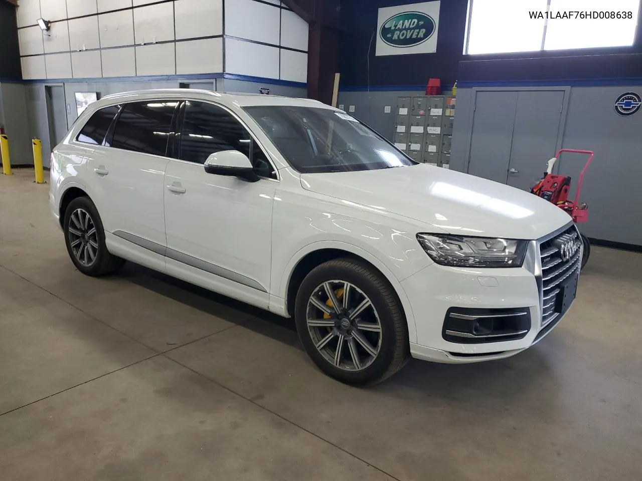 WA1LAAF76HD008638 2017 Audi Q7 Premium Plus