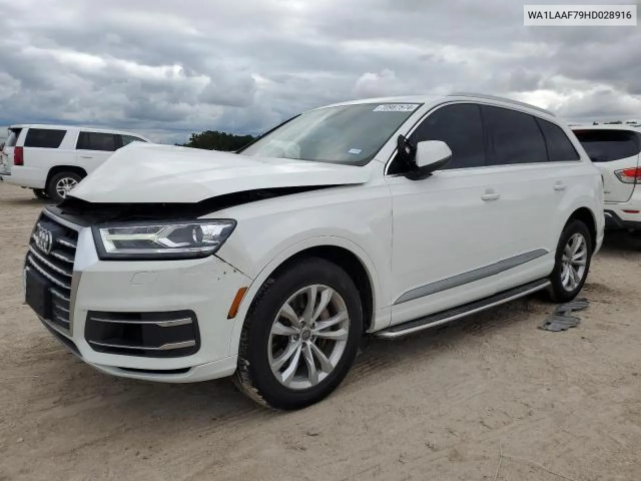 2017 Audi Q7 Premium Plus VIN: WA1LAAF79HD028916 Lot: 71135184