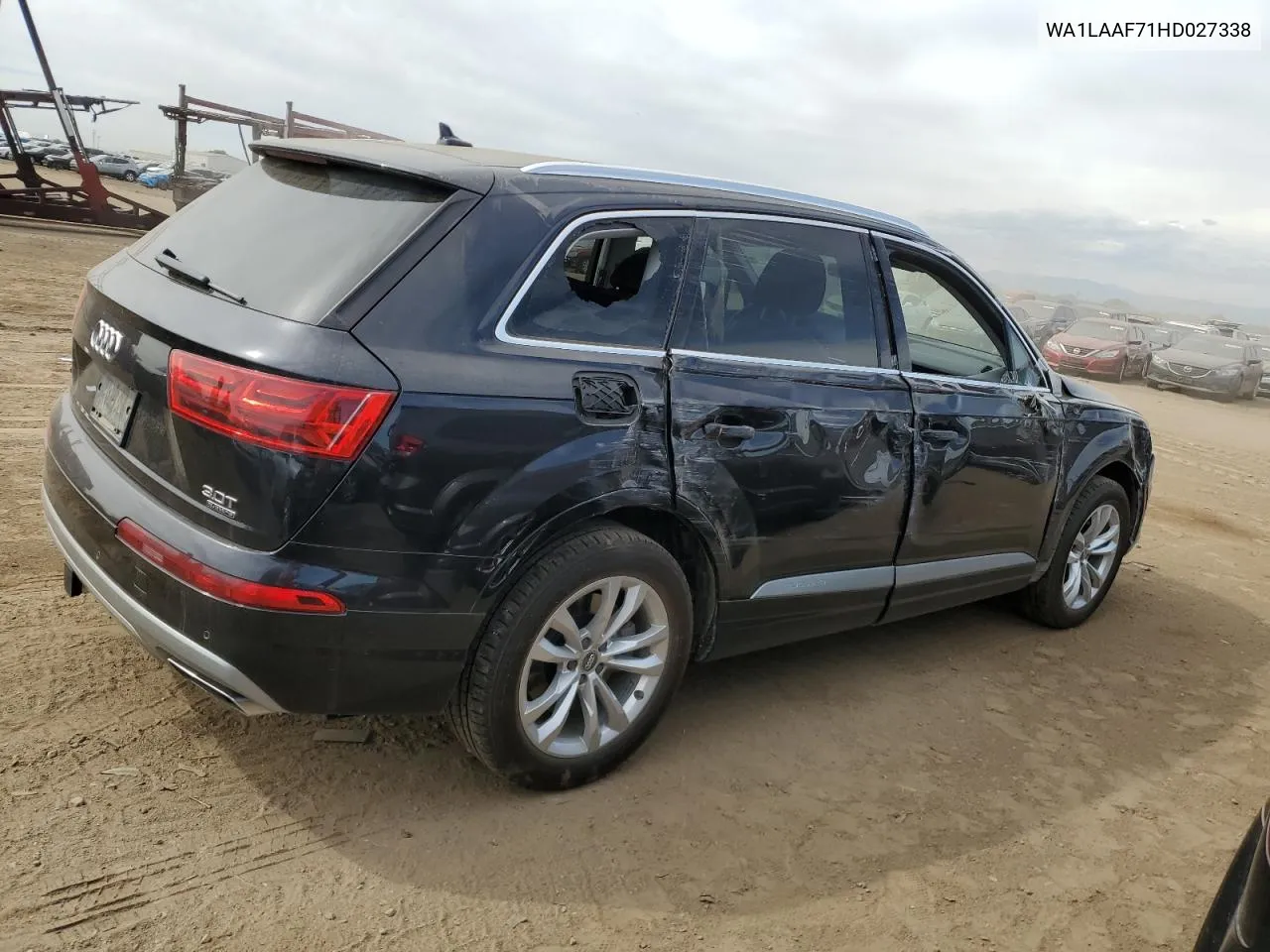 WA1LAAF71HD027338 2017 Audi Q7 Premium Plus