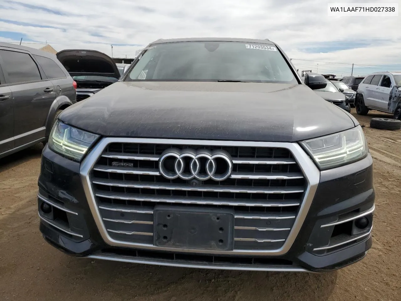 WA1LAAF71HD027338 2017 Audi Q7 Premium Plus