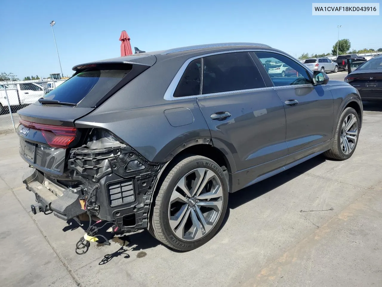 WA1CVAF18KD043916 2019 Audi Q8 Prestige