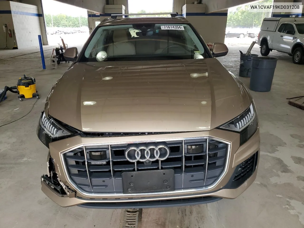 WA1CVAF19KD031208 2019 Audi Q8 Prestige