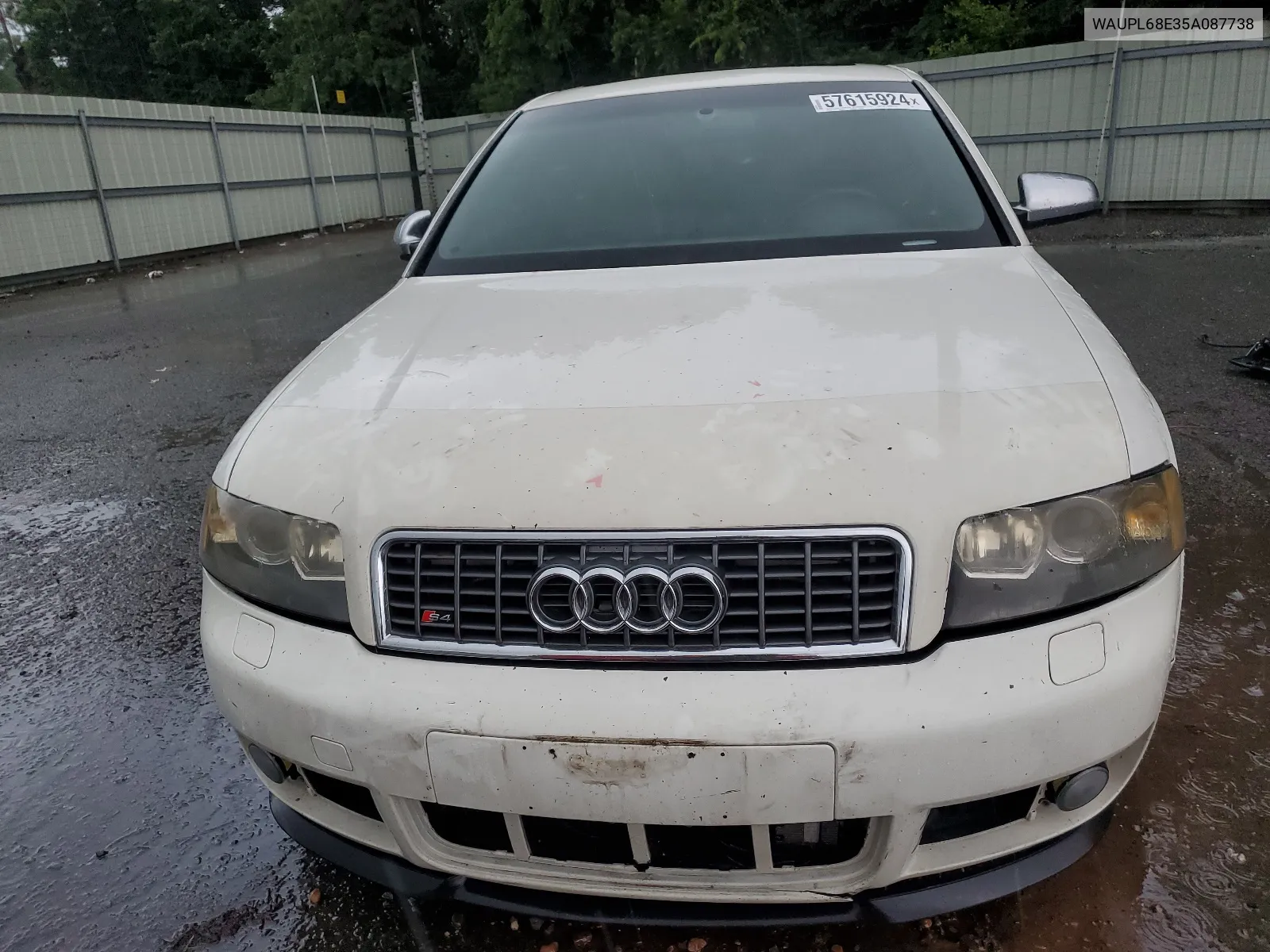 WAUPL68E35A087738 2005 Audi S4