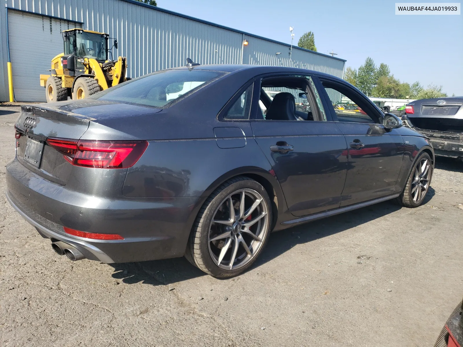 2018 Audi S4 Premium Plus VIN: WAUB4AF44JA019933 Lot: 65963144