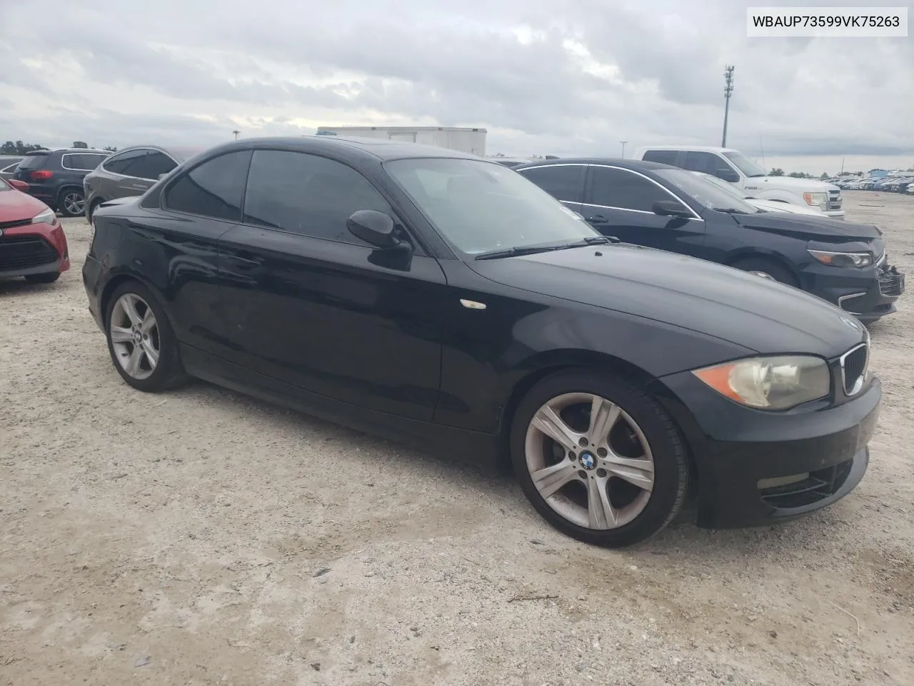 WBAUP73599VK75263 2009 BMW 128 I