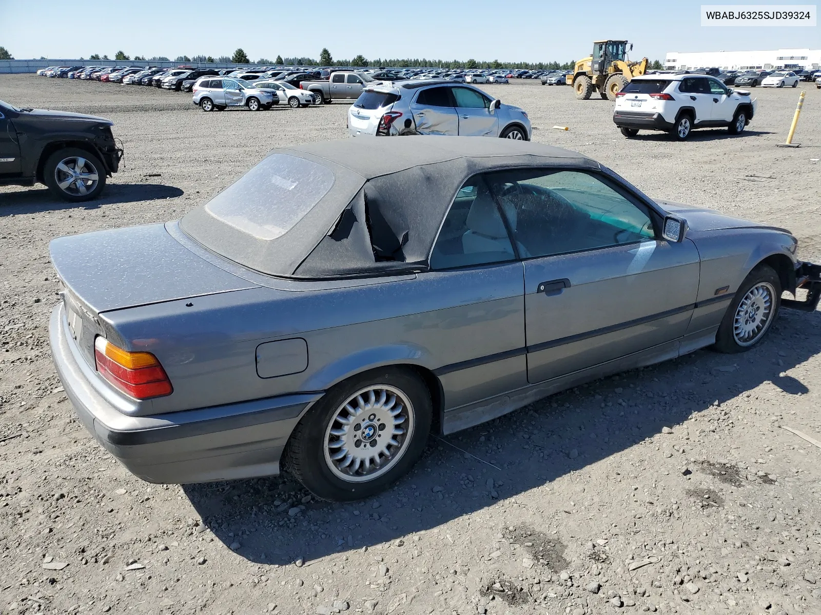 1995 BMW 325 Ic Automatic VIN: WBABJ6325SJD39324 Lot: 65866454