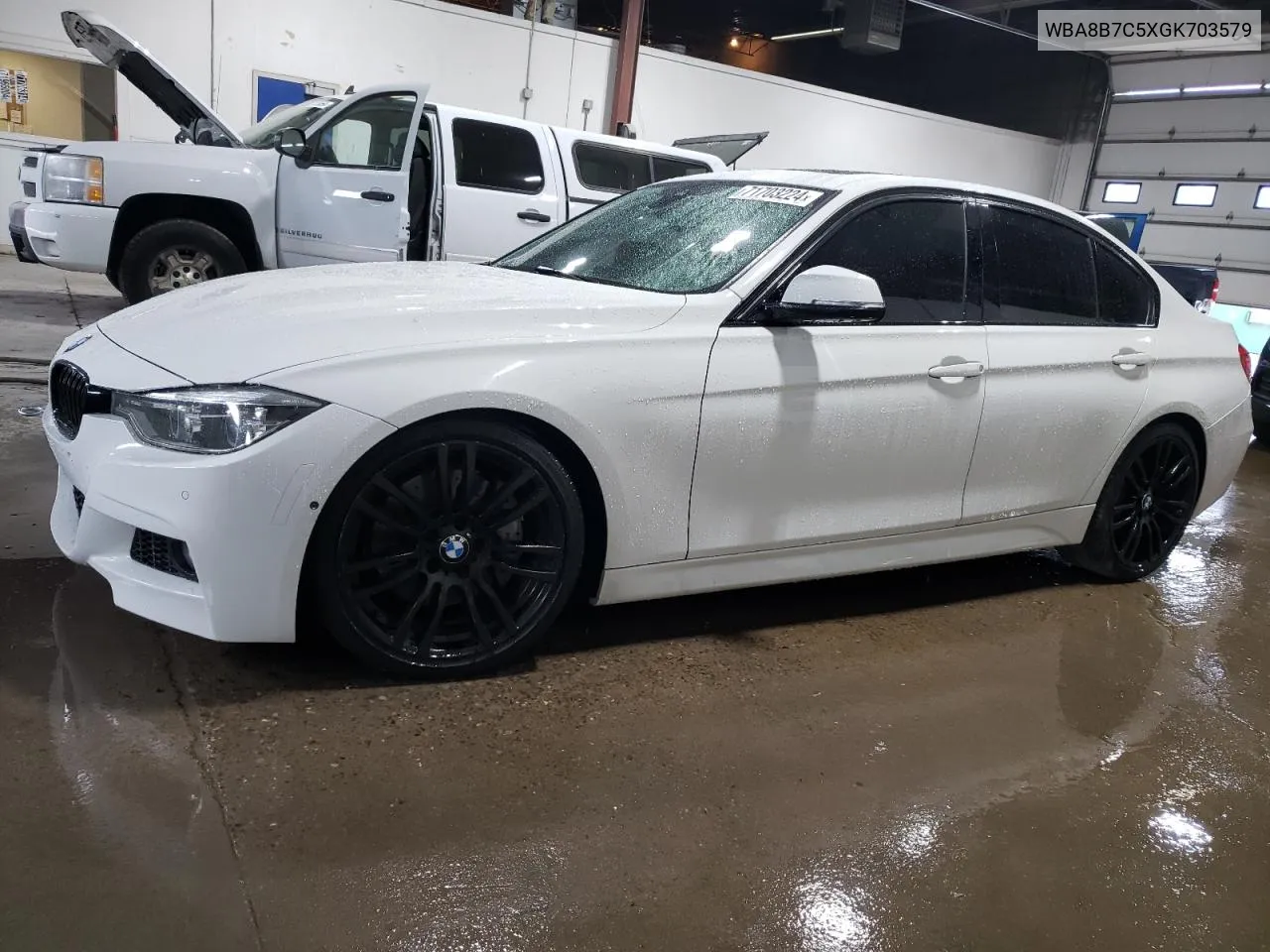 WBA8B7C5XGK703579 2016 BMW 340 Xi