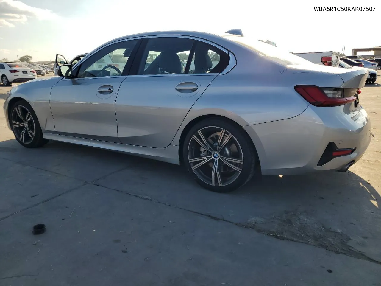 WBA5R1C50KAK07507 2019 BMW 330I