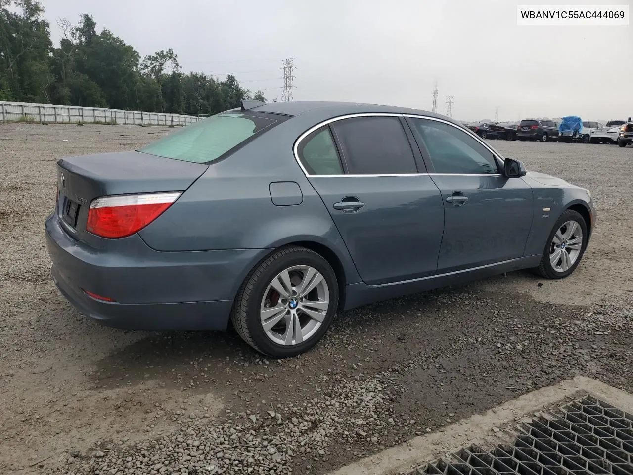 WBANV1C55AC444069 2010 BMW 528 Xi