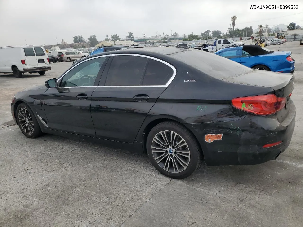 2019 BMW 530E VIN: WBAJA9C51KB399552 Lot: 69202704