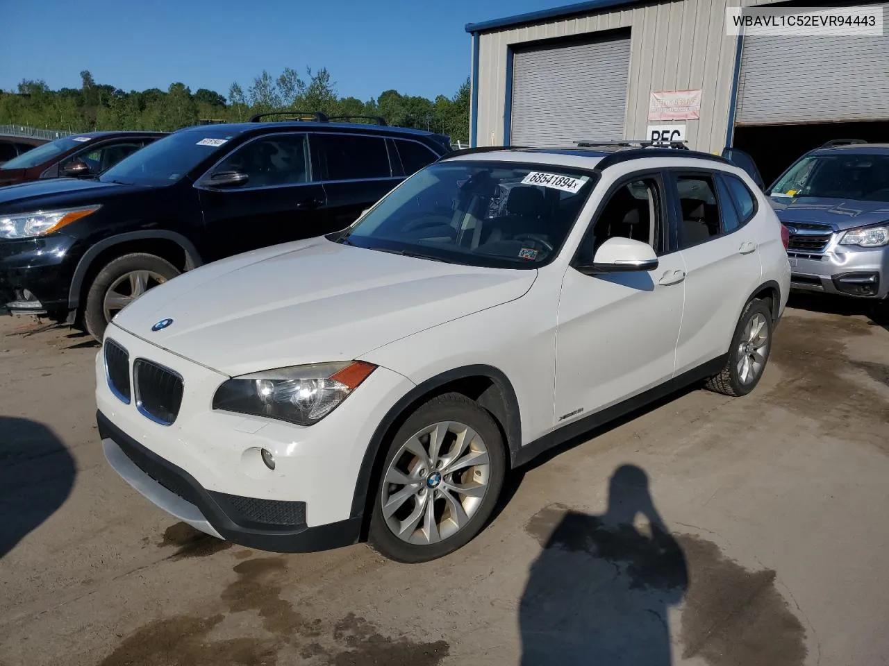 2014 BMW X1 xDrive28I VIN: WBAVL1C52EVR94443 Lot: 68541894