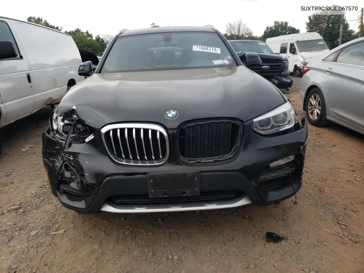 5UXTR9C5XJLD67570 2018 BMW X3 xDrive30I