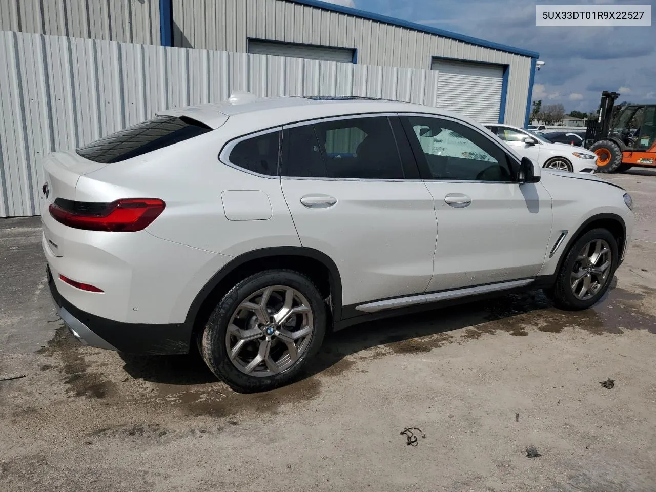 5UX33DT01R9X22527 2024 BMW X4 xDrive30I