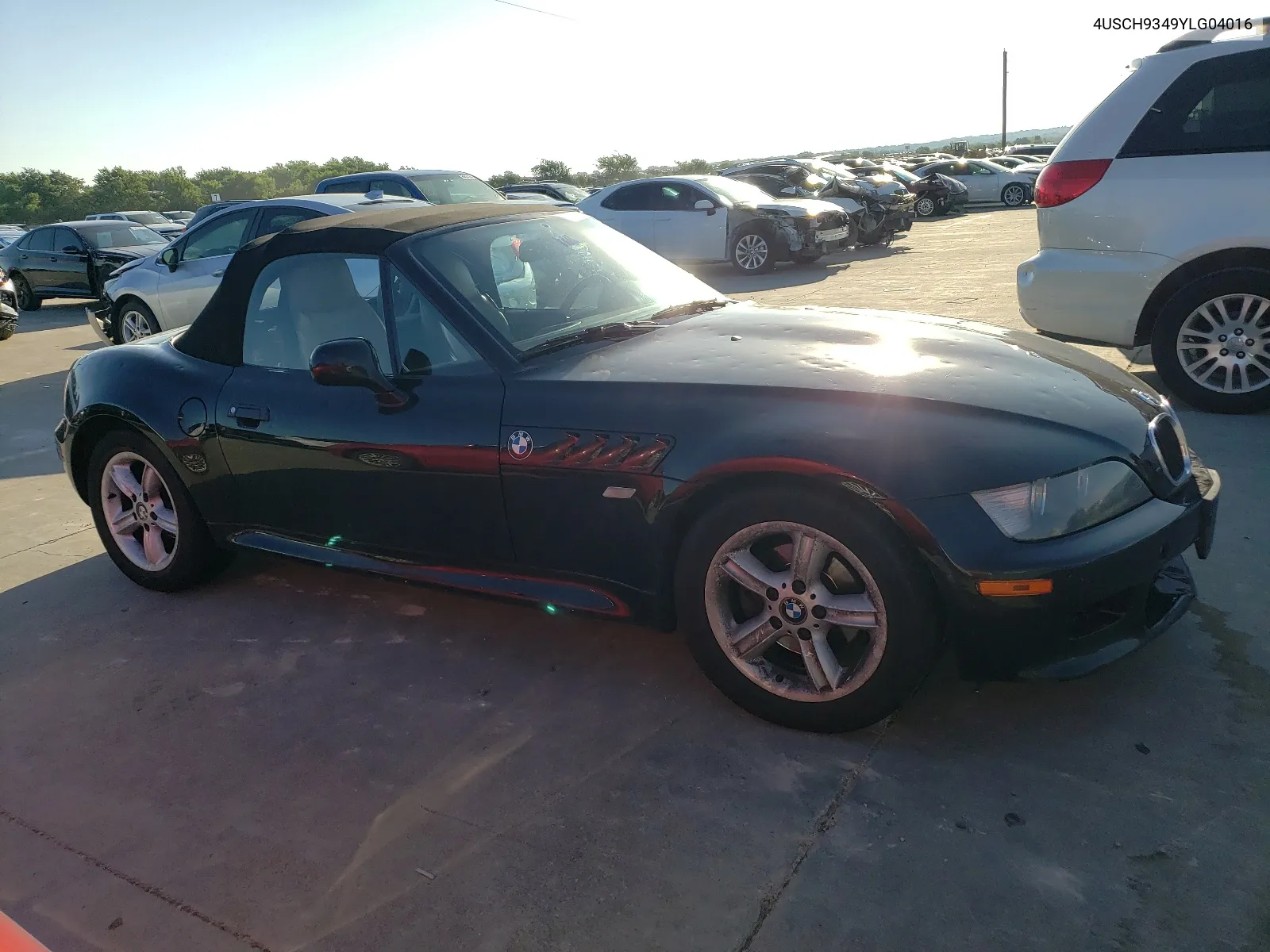 2000 BMW Z3 2.3 VIN: 4USCH9349YLG04016 Lot: 57854414