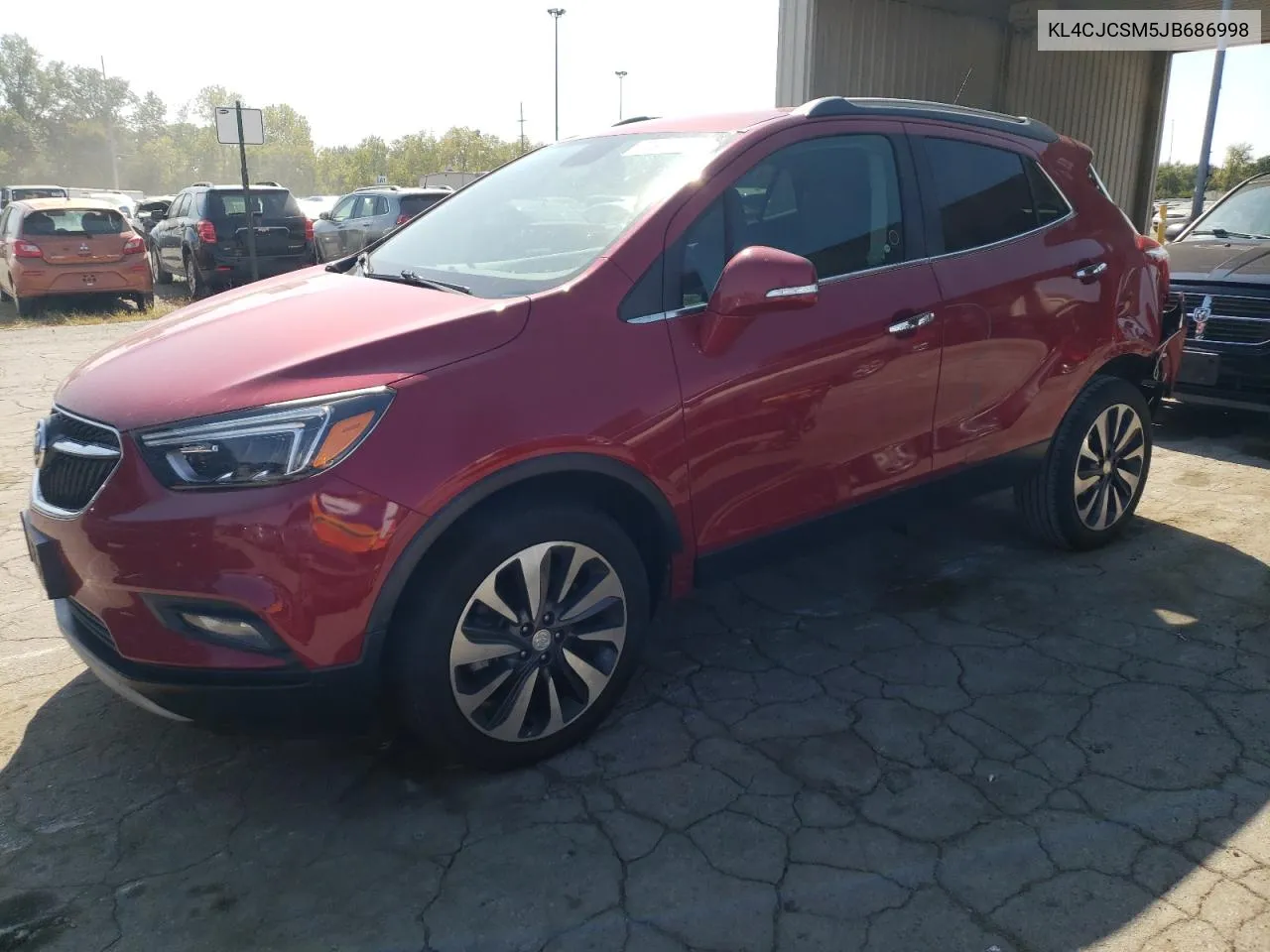 KL4CJCSM5JB686998 2018 Buick Encore Essence