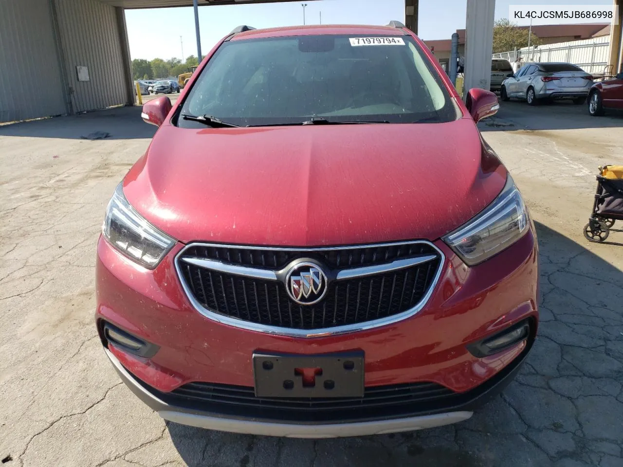 KL4CJCSM5JB686998 2018 Buick Encore Essence