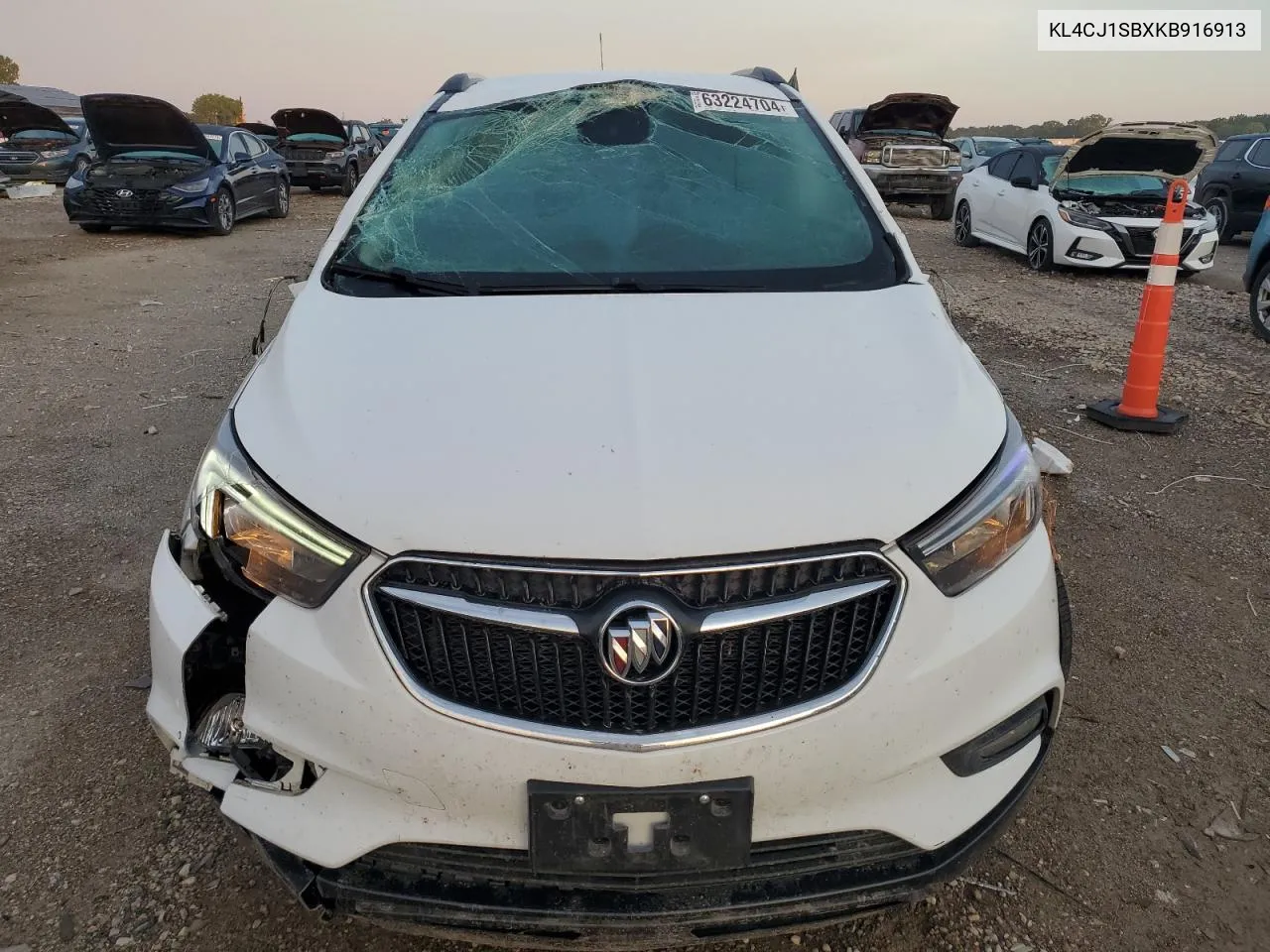 2019 Buick Encore Sport Touring VIN: KL4CJ1SBXKB916913 Lot: 63224704