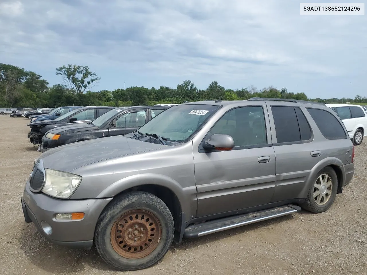 5GADT13S652124296 2005 Buick Rainier Cxl