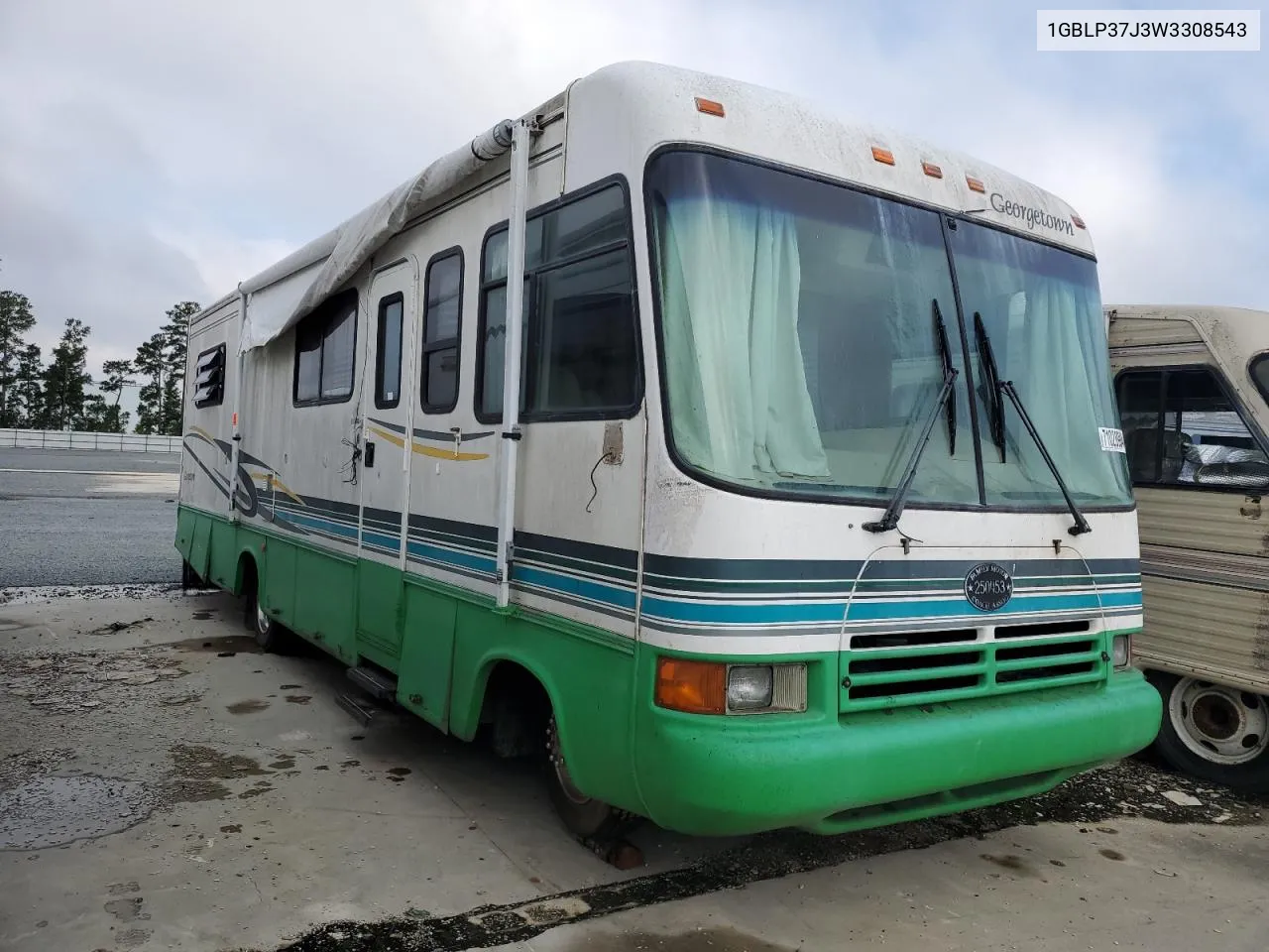 1998 Chevrolet P30 VIN: 1GBLP37J3W3308543 Lot: 71028984