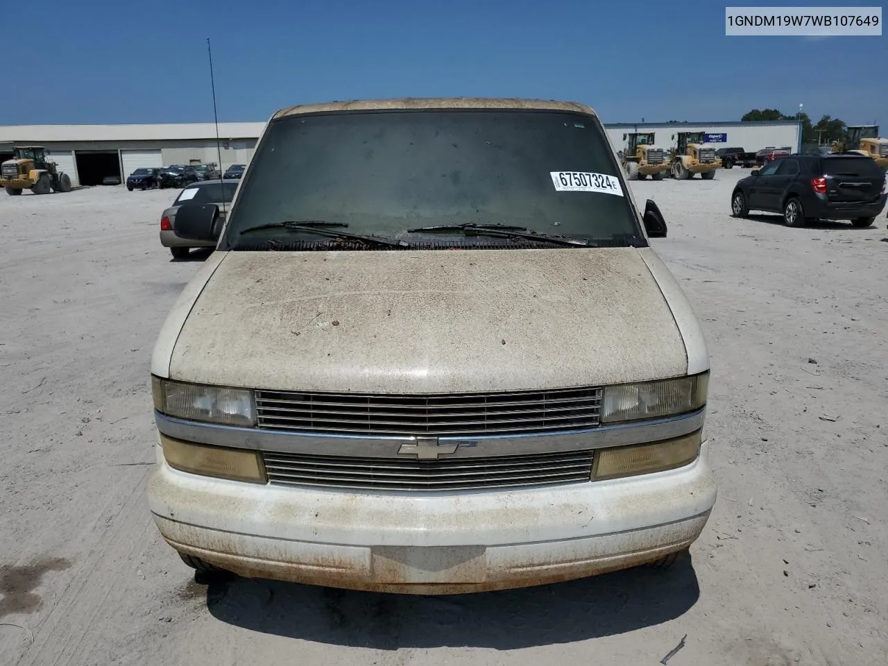 1998 Chevrolet Astro VIN: 1GNDM19W7WB107649 Lot: 67507324