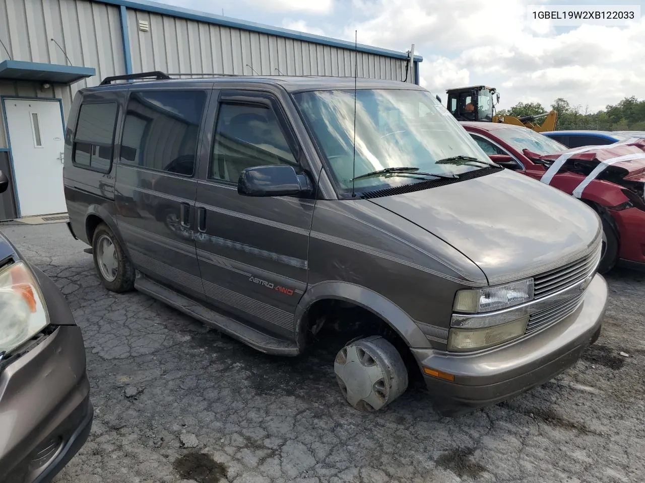 1999 Chevrolet Astro VIN: 1GBEL19W2XB122033 Lot: 70149734