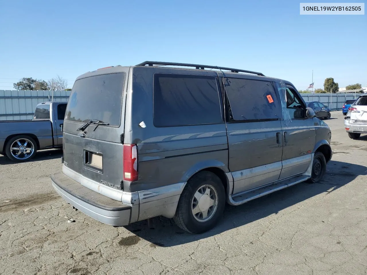 2000 Chevrolet Astro VIN: 1GNEL19W2YB162505 Lot: 66702904