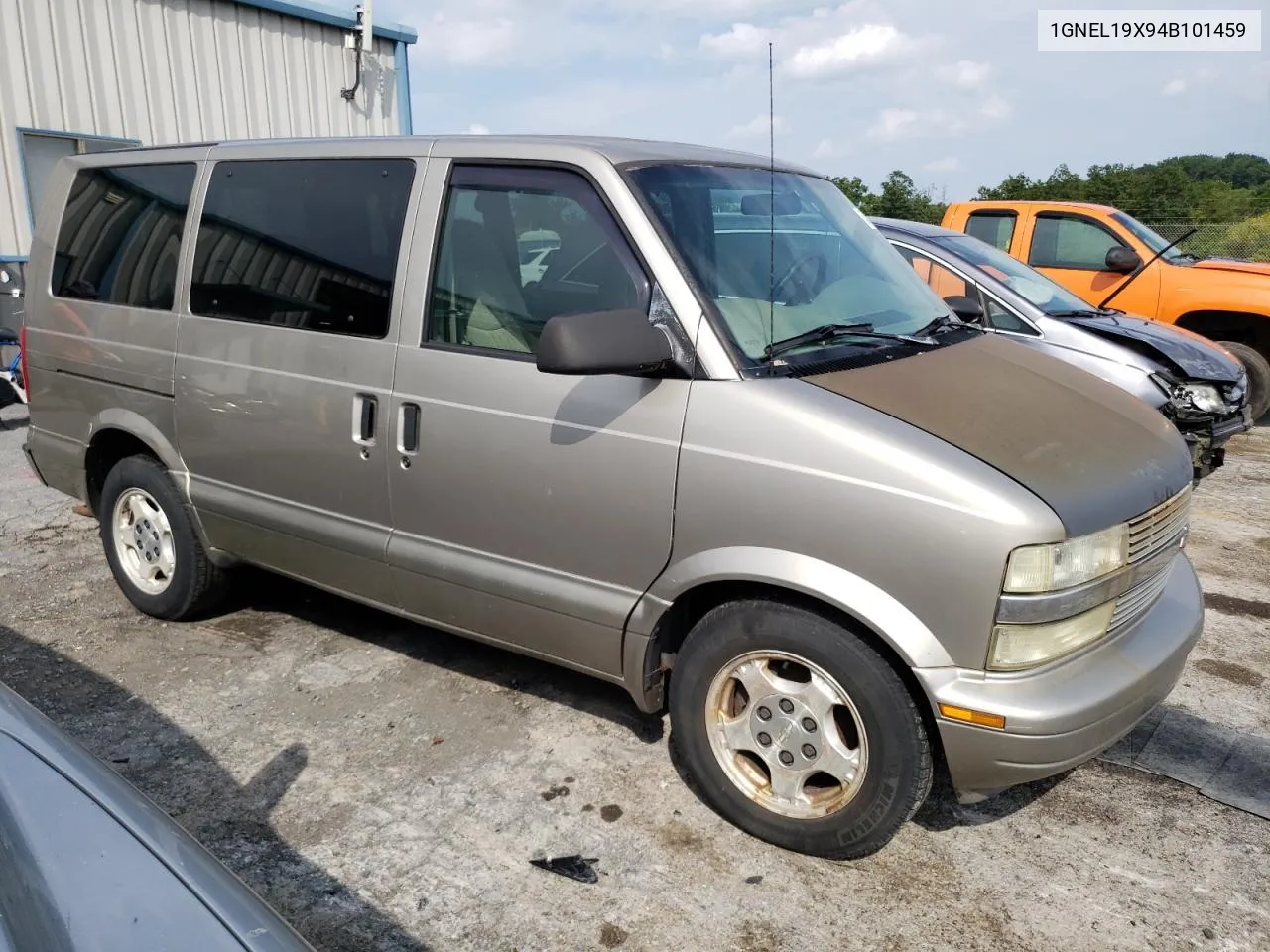 2004 Chevrolet Astro VIN: 1GNEL19X94B101459 Lot: 63743684