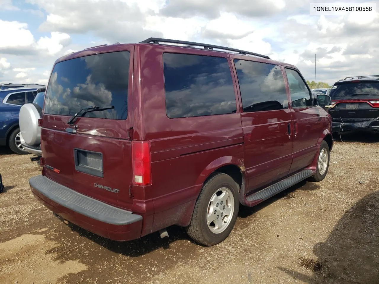 2005 Chevrolet Astro VIN: 1GNEL19X45B100558 Lot: 69408554