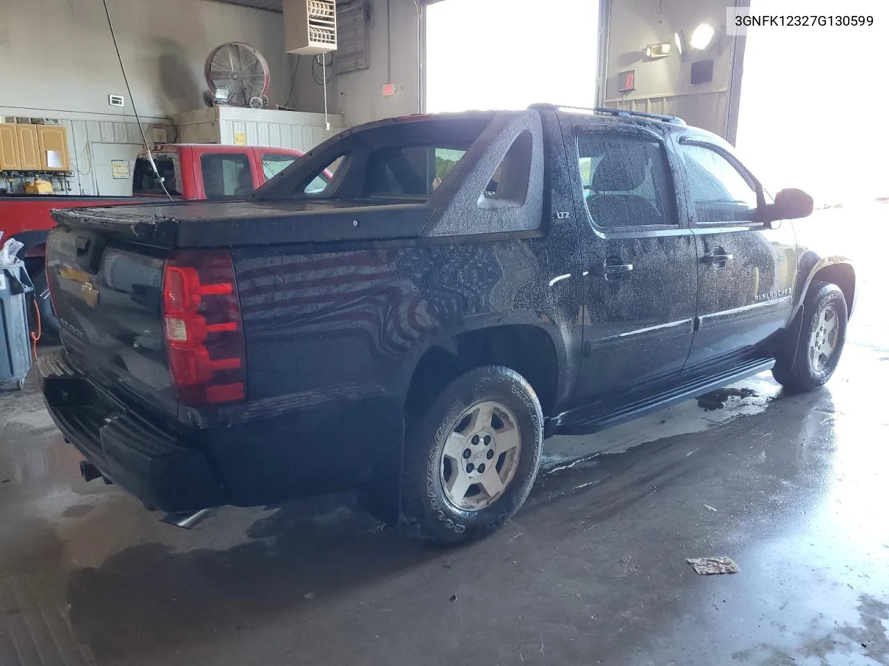 3GNFK12327G130599 2007 Chevrolet Avalanche K1500