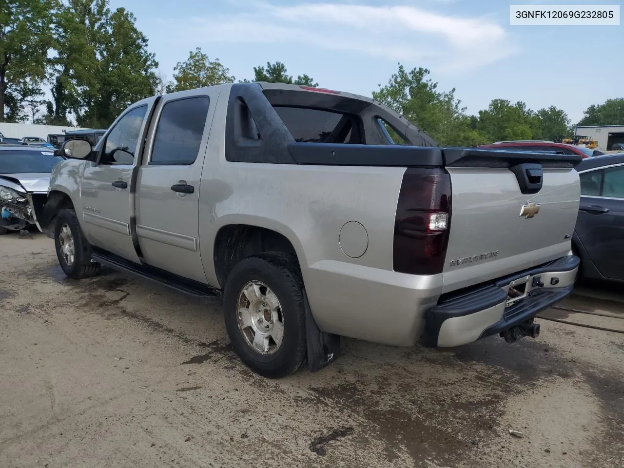 3GNFK12069G232805 2009 Chevrolet Avalanche K1500 Ls