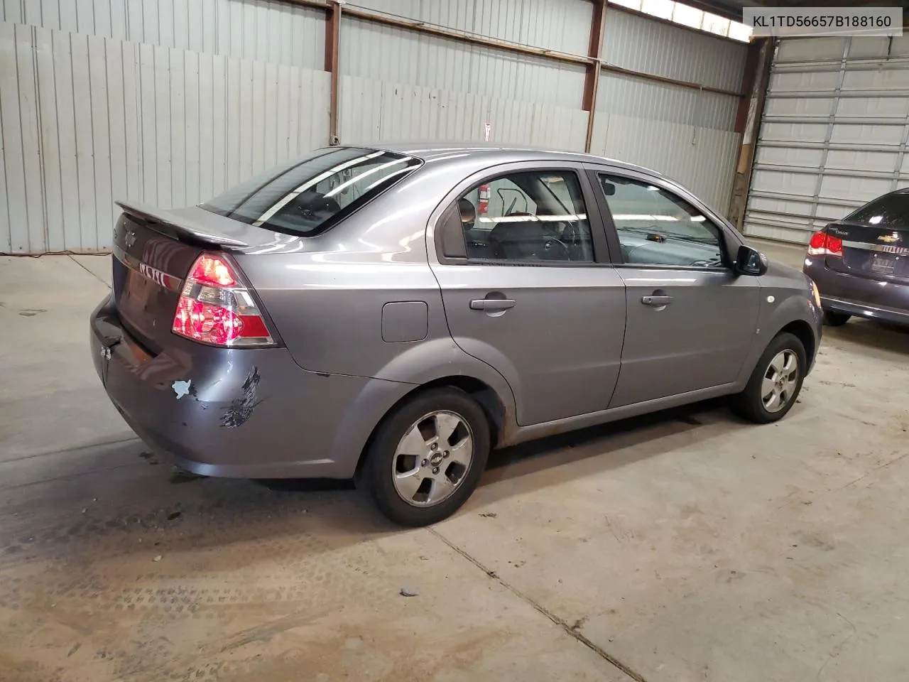 2007 Chevrolet Aveo Base VIN: KL1TD56657B188160 Lot: 69992004