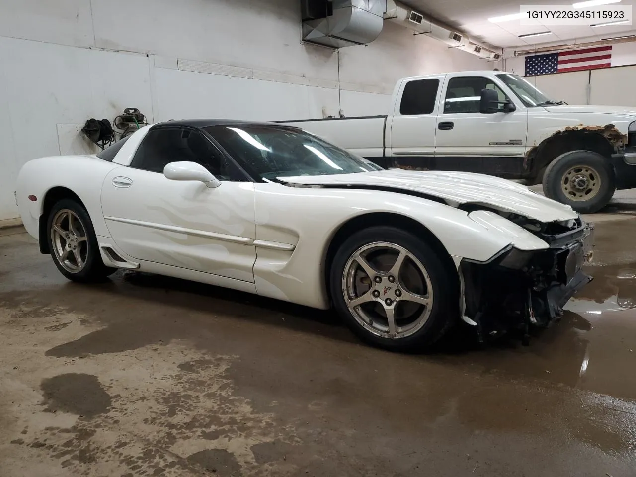 2004 Chevrolet Corvette VIN: 1G1YY22G345115923 Lot: 70587074