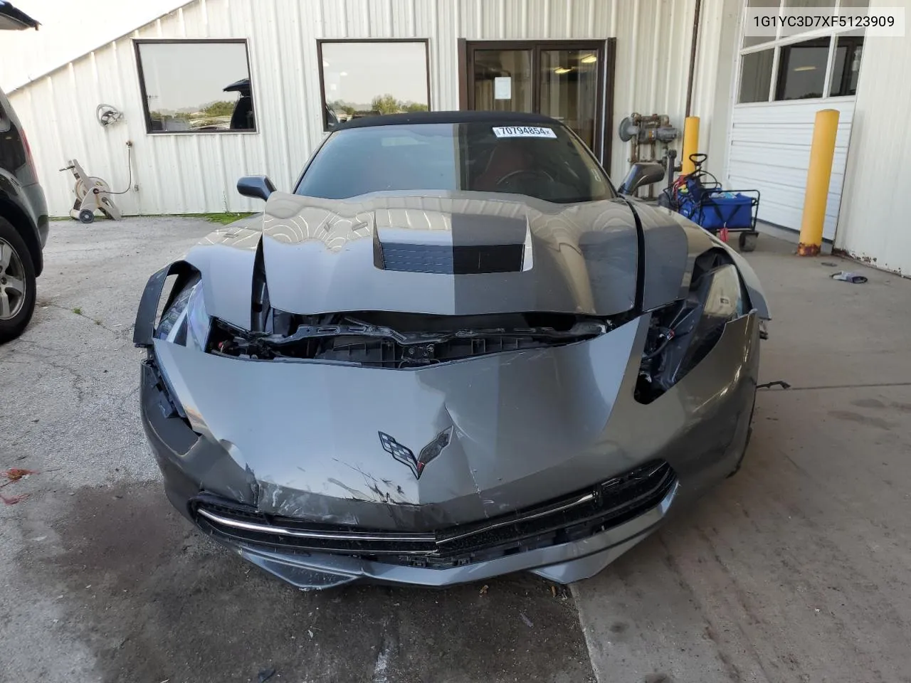 1G1YC3D7XF5123909 2015 Chevrolet Corvette Stingray 2Lt