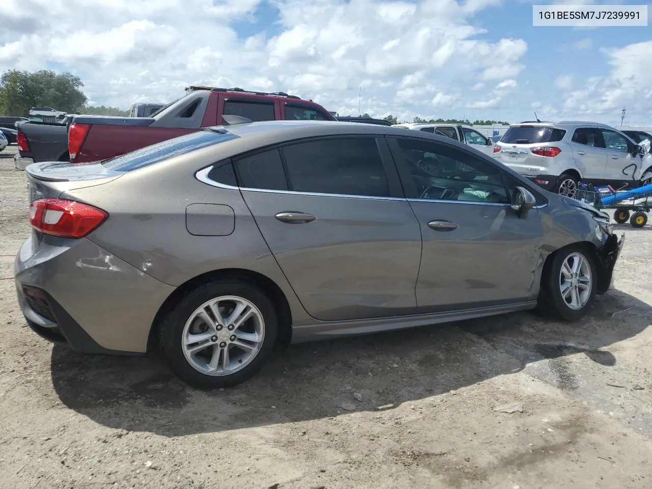 2018 Chevrolet Cruze Lt VIN: 1G1BE5SM7J7239991 Lot: 69169254