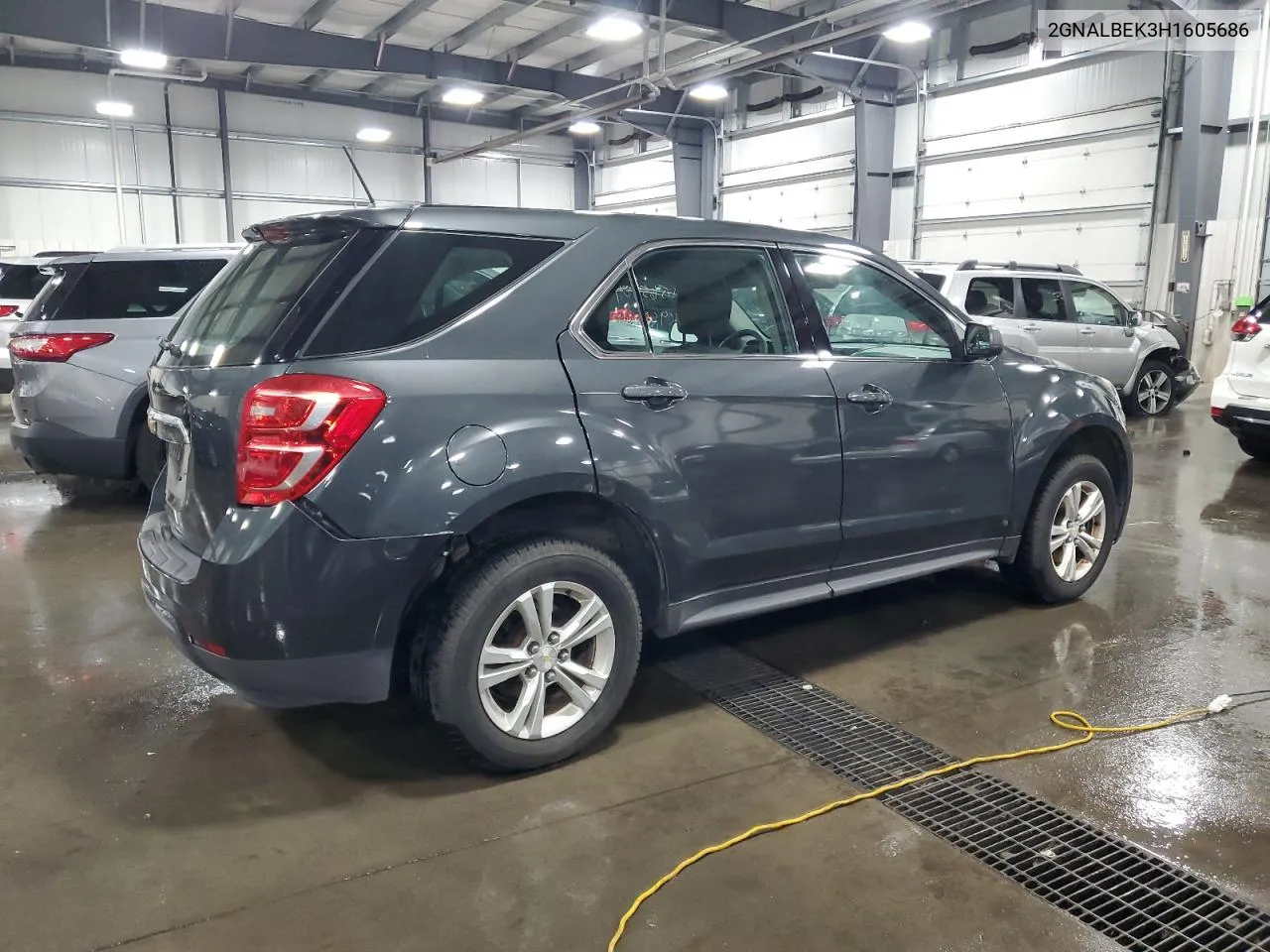 2GNALBEK3H1605686 2017 Chevrolet Equinox Ls