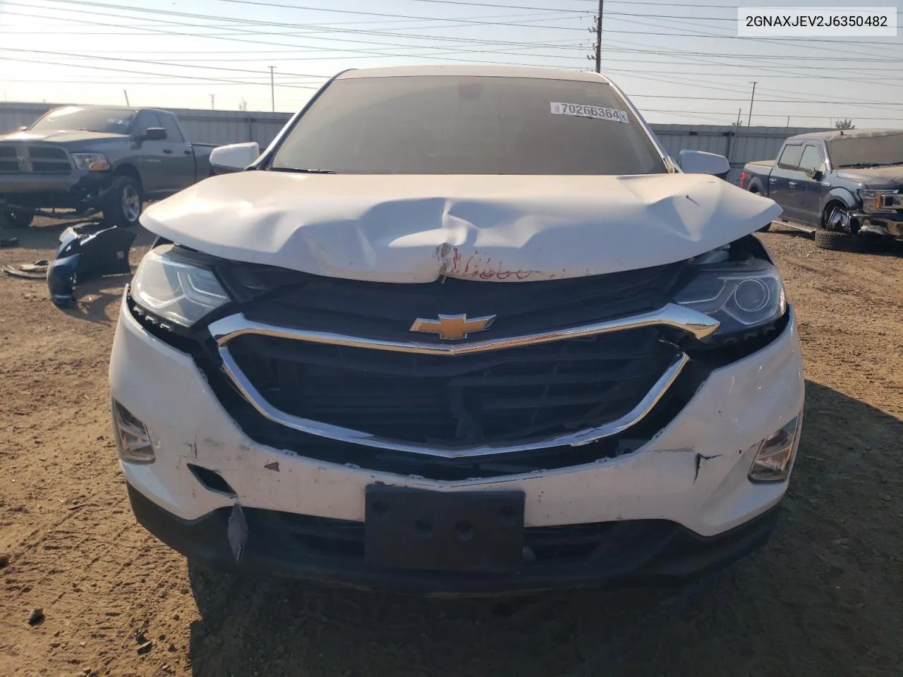 2018 Chevrolet Equinox Lt VIN: 2GNAXJEV2J6350482 Lot: 70266364