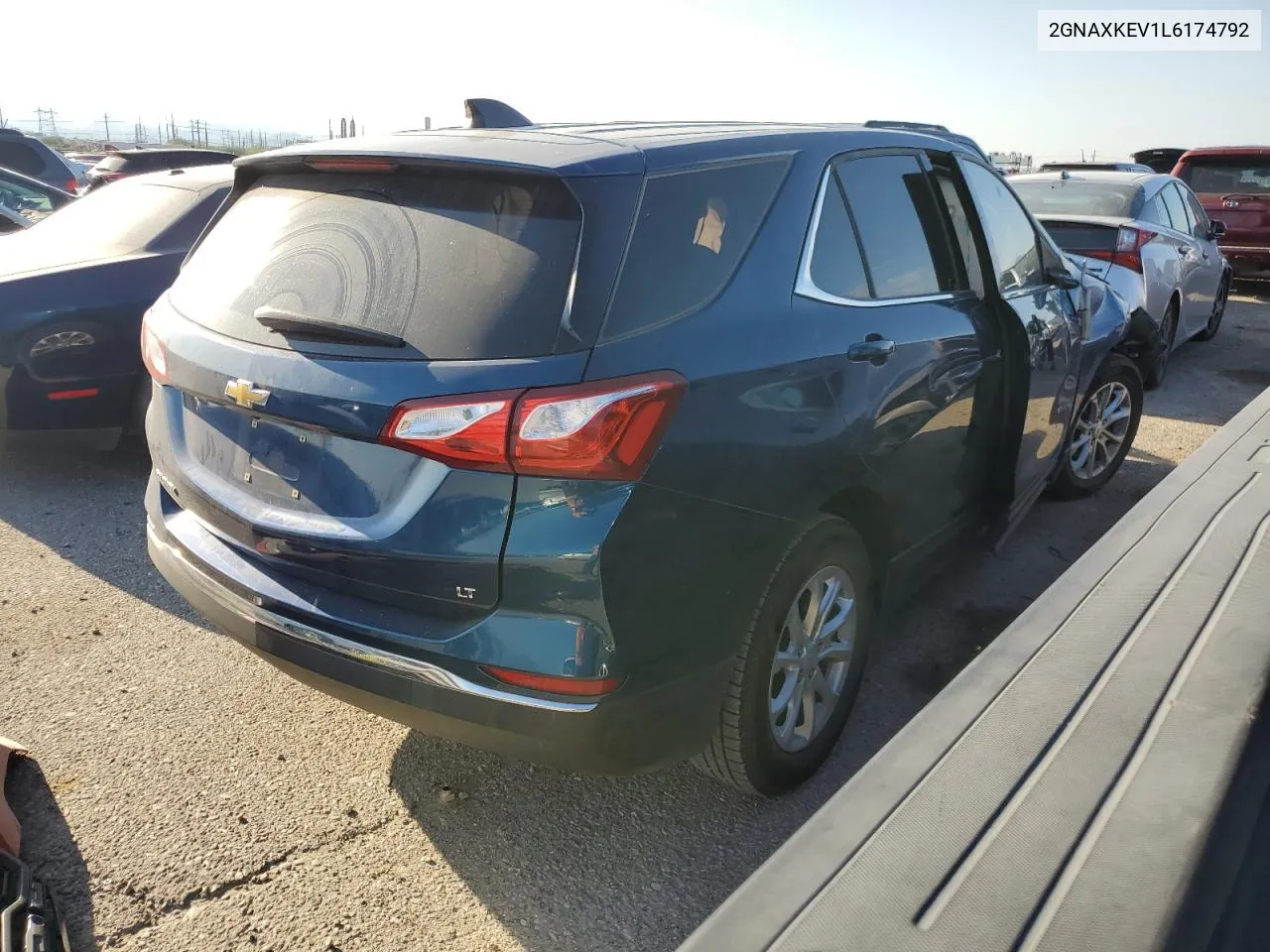 2020 Chevrolet Equinox Lt VIN: 2GNAXKEV1L6174792 Lot: 70884884