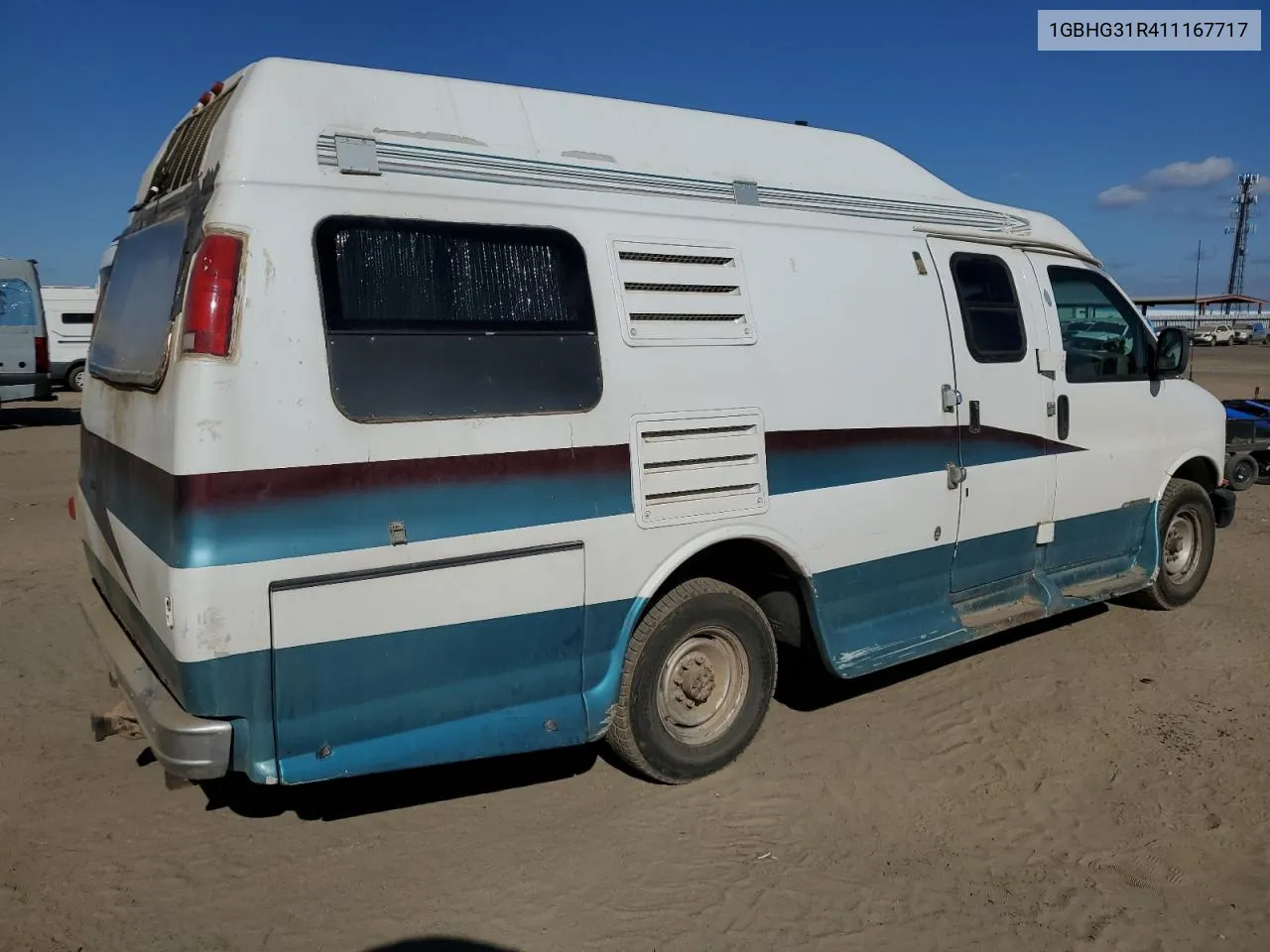 2001 Chevrolet Express Cutaway G3500 VIN: 1GBHG31R411167717 Lot: 70832244