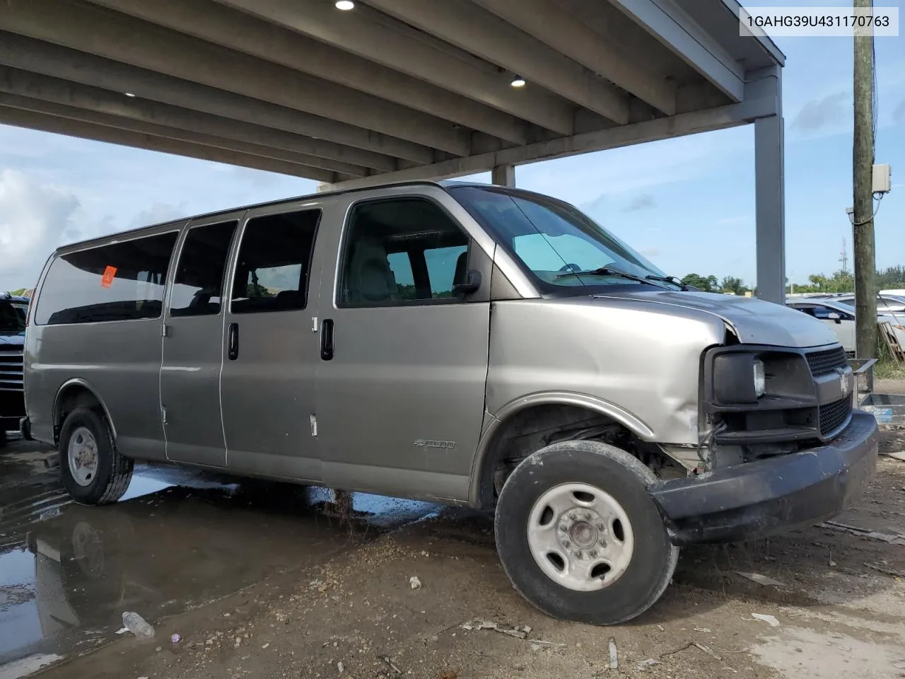 2003 Chevrolet Express G3500 VIN: 1GAHG39U431170763 Lot: 70030264