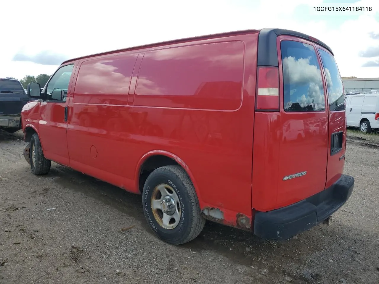 2004 Chevrolet Express G1500 VIN: 1GCFG15X641184118 Lot: 67877674