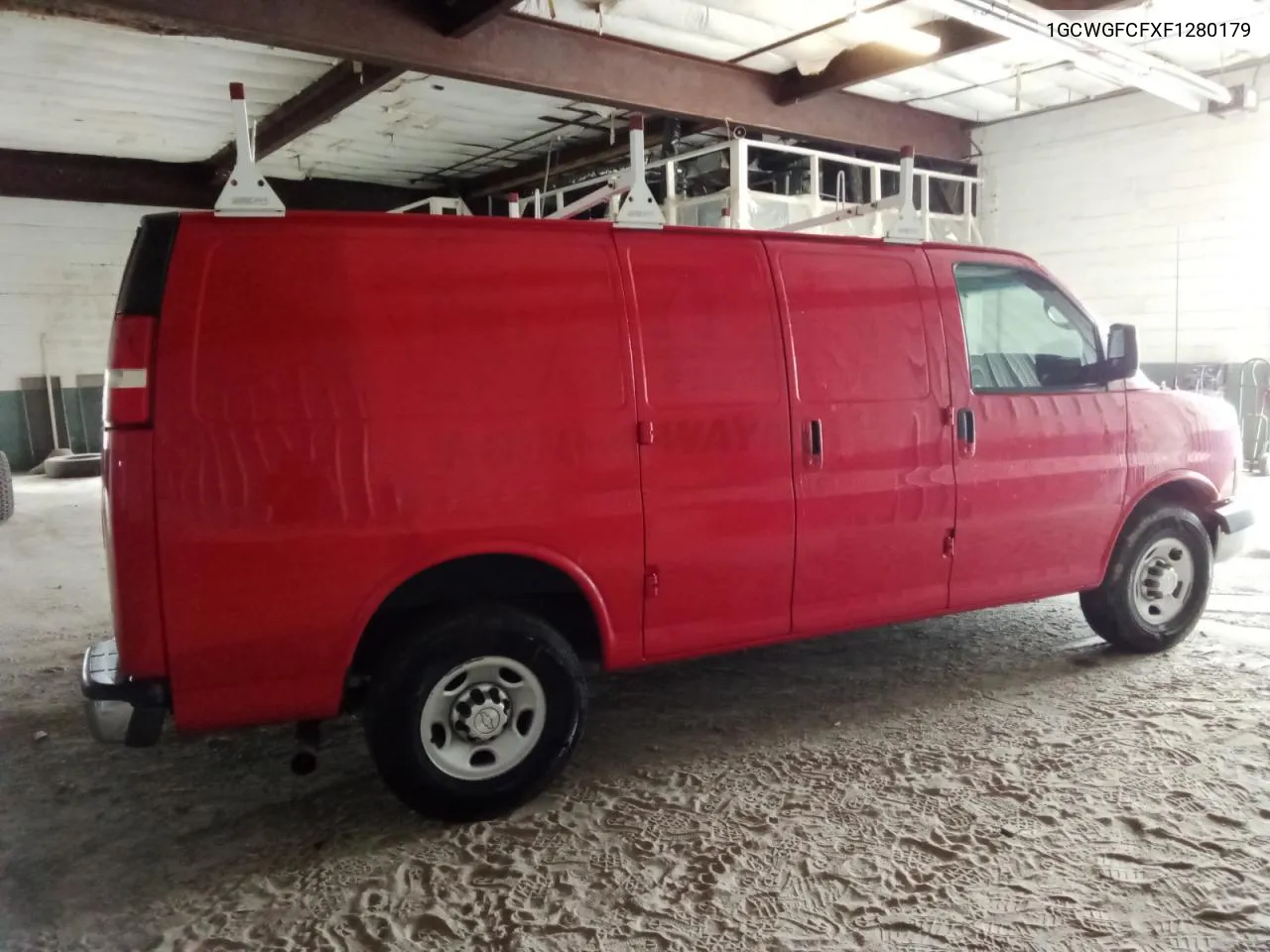 2015 Chevrolet Express G2500 VIN: 1GCWGFCFXF1280179 Lot: 67850934