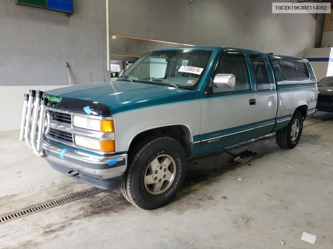 1994 Chevrolet Gmt-400 K1500 VIN: 1GCEK19K3RE114052 Lot: 71306574