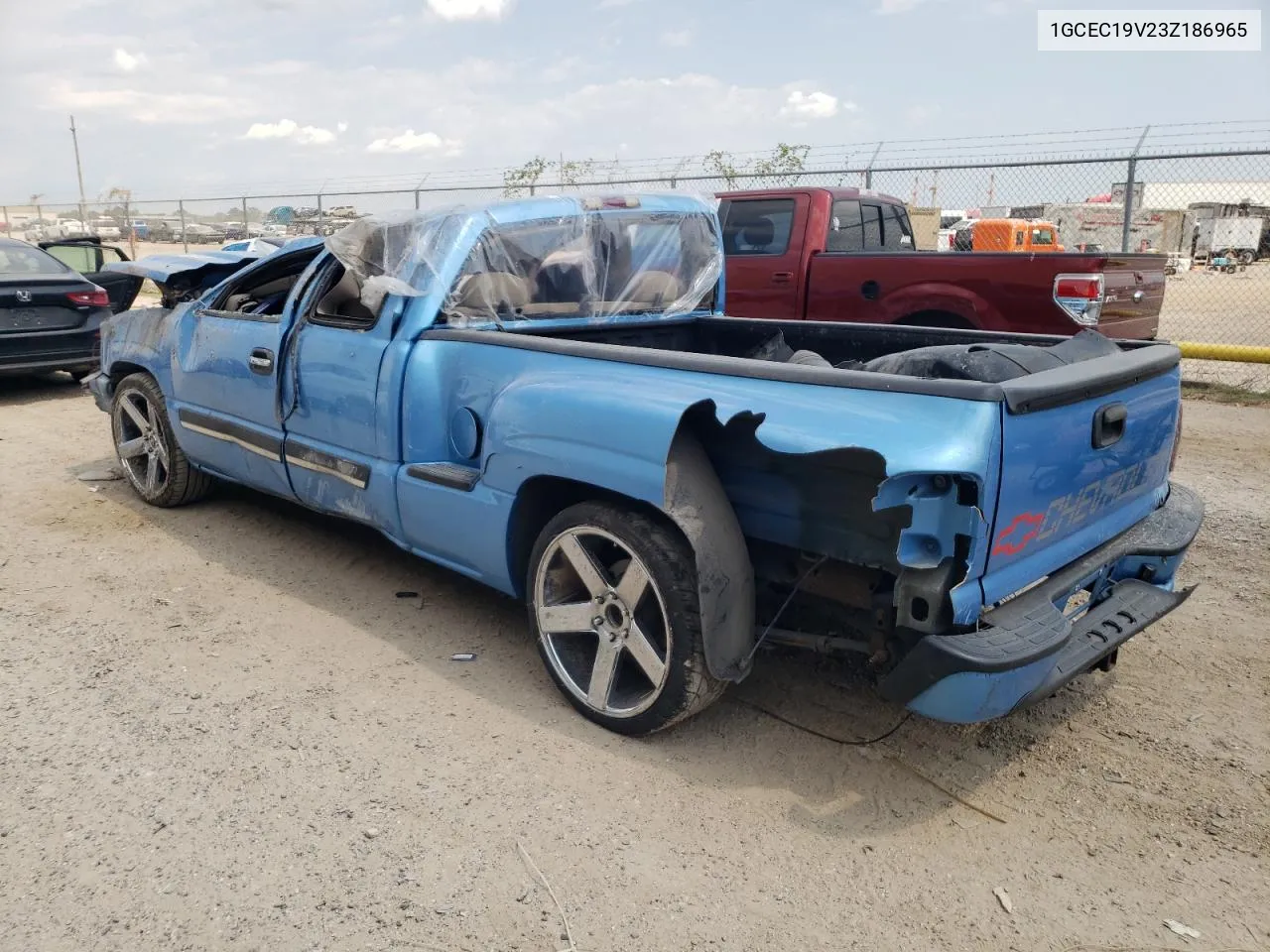 2003 Chevrolet Silverado C1500 VIN: 1GCEC19V23Z186965 Lot: 68723434