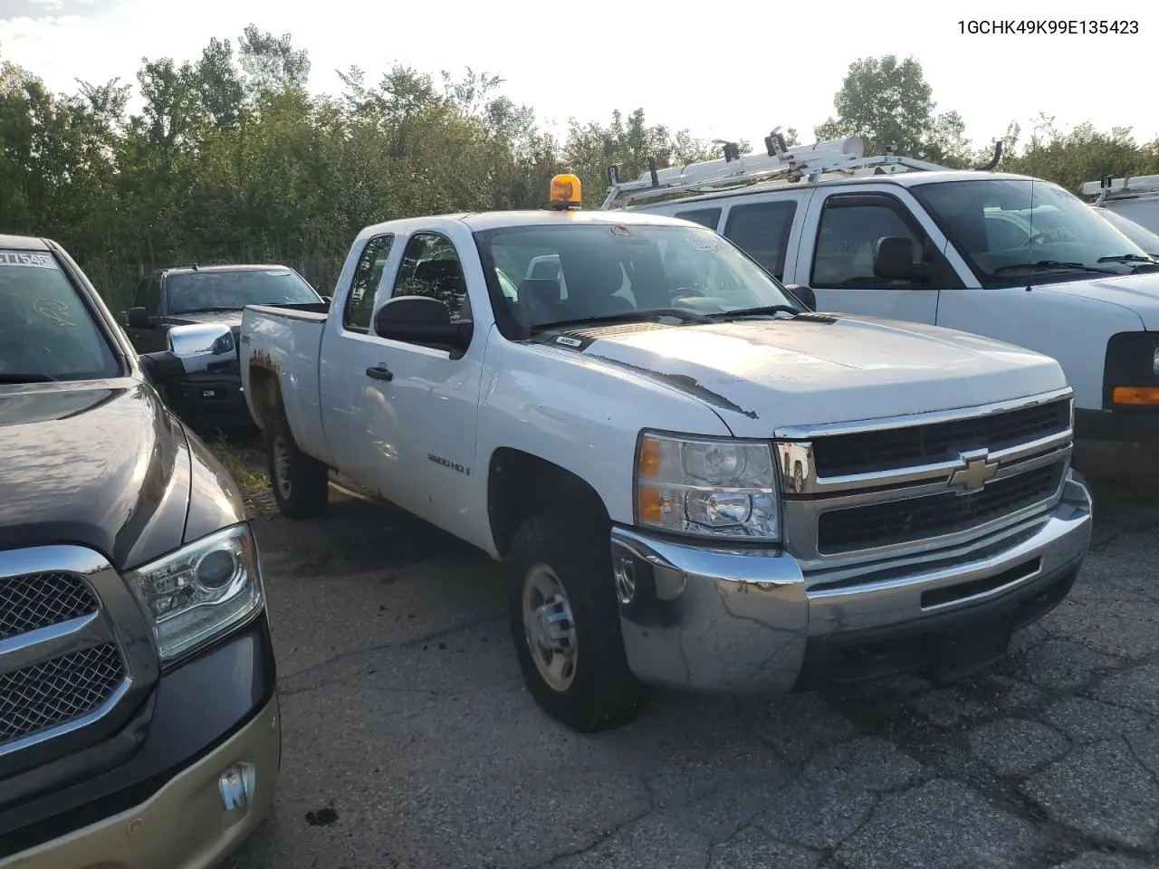 2009 Chevrolet Silverado K2500 Heavy Duty VIN: 1GCHK49K99E135423 Lot: 68485614