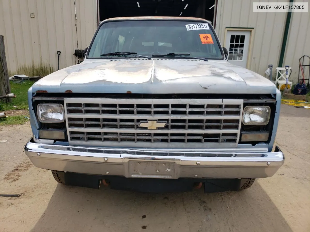 1990 Chevrolet Suburban V1500 VIN: 1GNEV16K4LF157805 Lot: 69173284